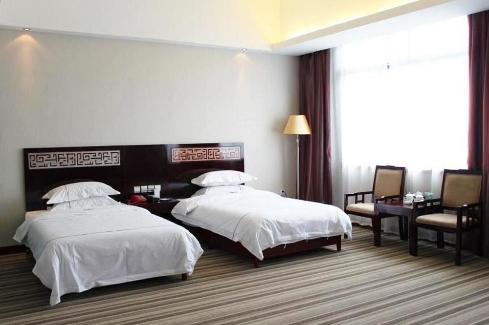 Jishou Heyi Hotel Fenghuang Exterior foto